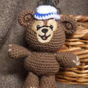 Disney Duffy crocheted keychain