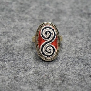 ANTIQUE EMBROIDERY Ring, Miao Hmong Silver Ring, Boho Ring, Adjustable Ring, Gift For Her, Birthday Gift, Oriental Jewelry, Chinese Jewelry
