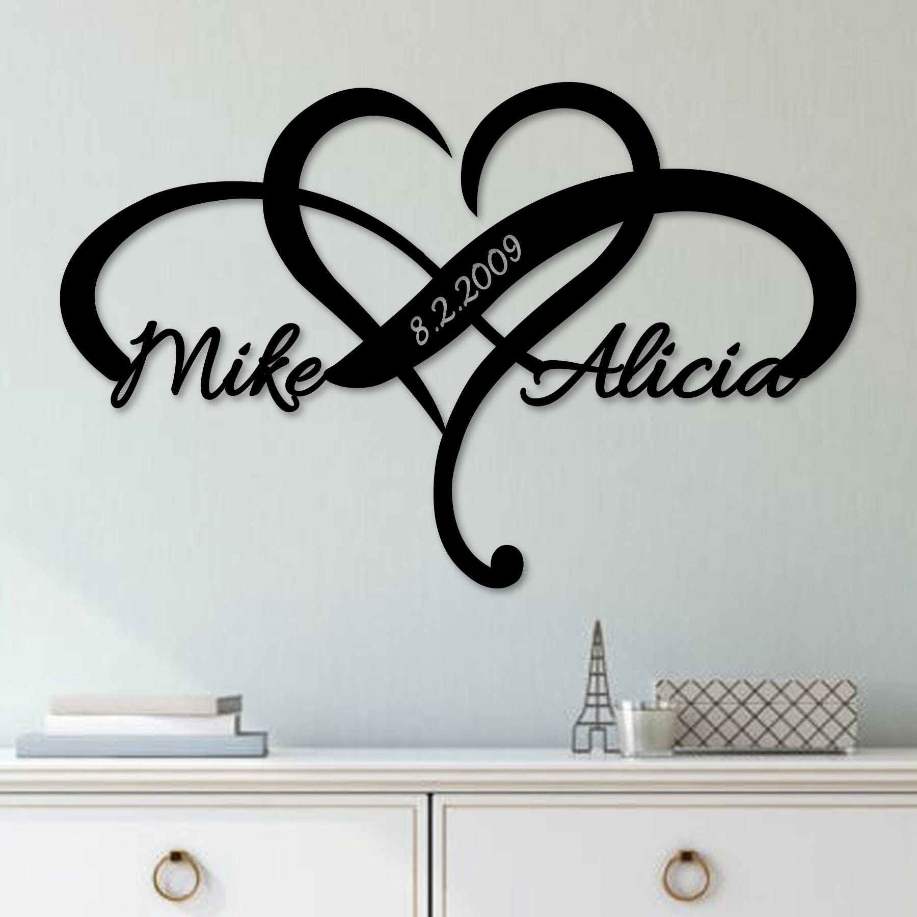 Arte de pared personalizado con forma de corazón infinito y fecha de boda
