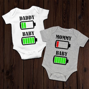 Mommy Daddy versus Baby Battery SVG Cut File per Cricut, Silhoutte, Funny Baby Saying SVG, Funny Infant Quote