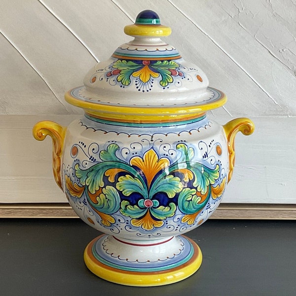 Urn Ceramic Pedestal Urn with Lid Hand Painted Deruta Majolica Pottery Planter Vase Period Possessions Italy