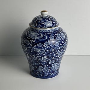 Blue & White Ginger Jar Chinese Porcelain Cherry Blossoms Decorative Jar Chinoiserie Room Decor Sealed Lid Food Functional Storage 7.75 HT