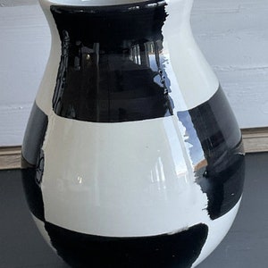 Vase Bitossi vintage Vase en céramique émaillée floral noir et blanc, poterie, art moderne du milieu du siècle, décoration d'intérieur vintage Italie des années 1980 image 4