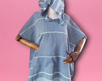 Reserved for Arnau, 1 Hooded Poncho for Rest of Payment