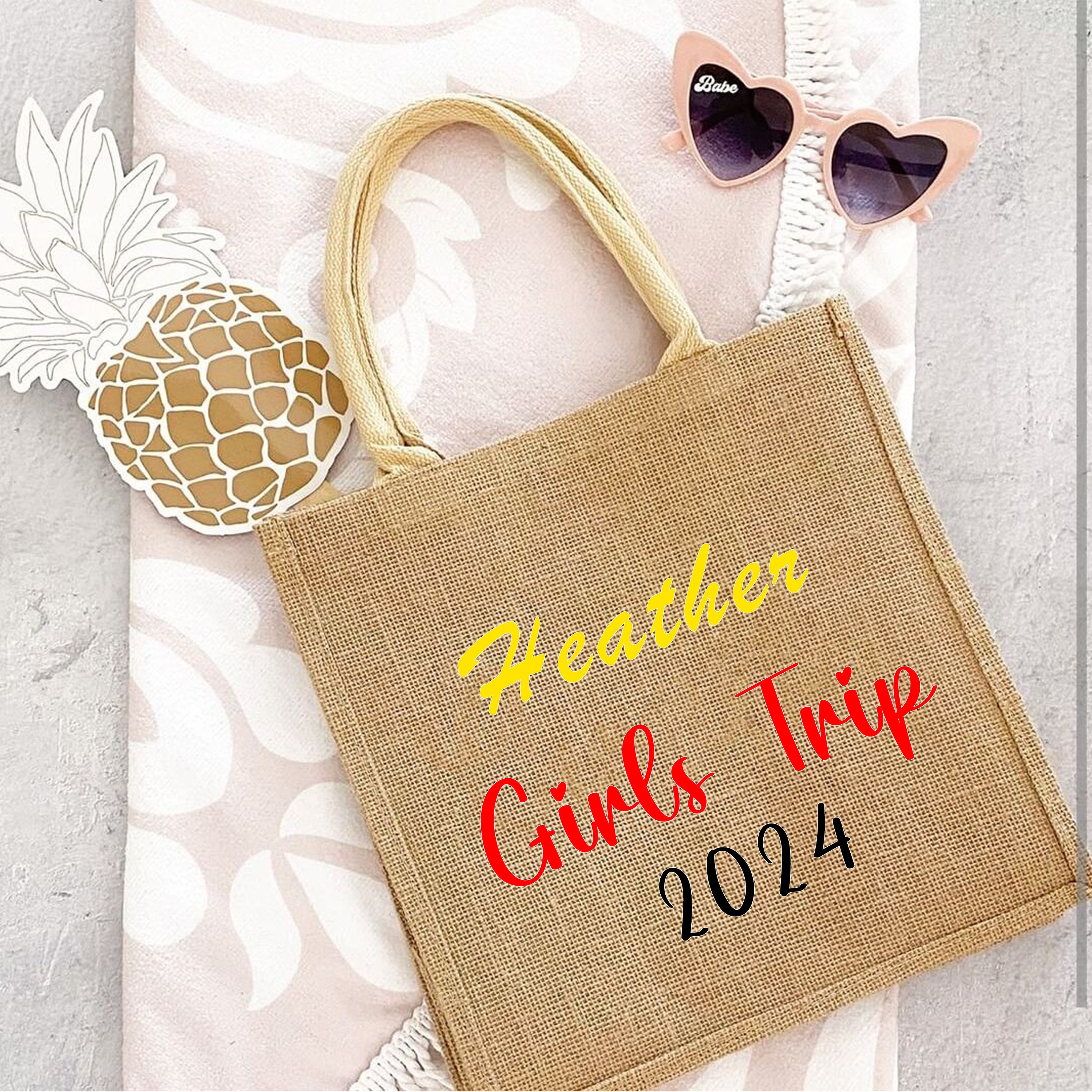 Personalized Handmade Gifts Beach Tote Bag, Girls Trip Favors, Christmas Tote Bag, Bulk Christmas Gifts For Mom, Hostess Gift, Teacher Gifts