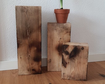 3 poutres en bois carbonisées recyclées à des fins de décoration