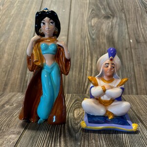 ヴィンテージ ディズニー 9 体のミニフィギュア セット