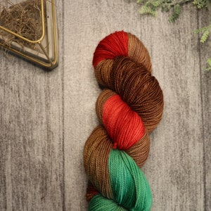 Oh Christmas Tree, Fingering weight yarn, Hand dyed yarn, Yarn, Knitting, Crochet, Sock yarn, Indie dyed yarn, Christmas Yarn, Holiday Yarn