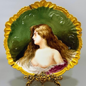 Large 31 cm Hand-Painted Portrait Wall Plate – European Antique Porcelain with Gold Gilded & Embossed Gofre Edges – Collectible Home Décor