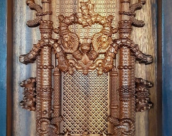Sculpture of the Janela do Capitulo Templar Order carved in exotic wood, in relief.