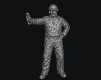 SW1154 WW2 RAF Ground Crew Leaning B