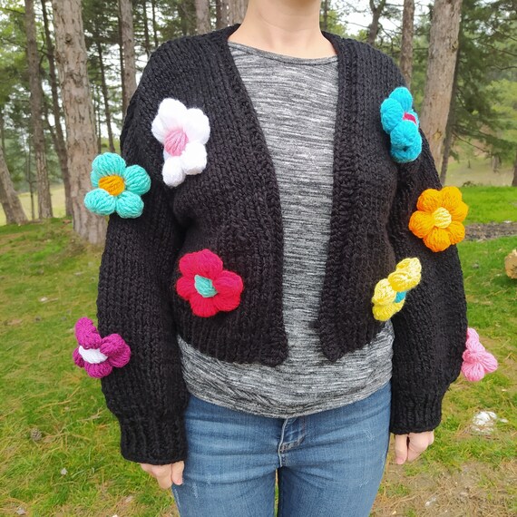 Chunky Cropped Floral Cardigan, Oversize Flower Knitted Sweater, Oversize  Wool Cardigan With Daisies, Hand-knitted Oversized Daisy Sweater -   Canada