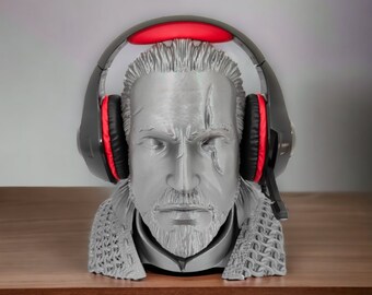 Geralt of Riviera Headphone Stand / The Witcher Bust Headset, Gaming Desk Decoration / Paintable Gamer Figure Gift