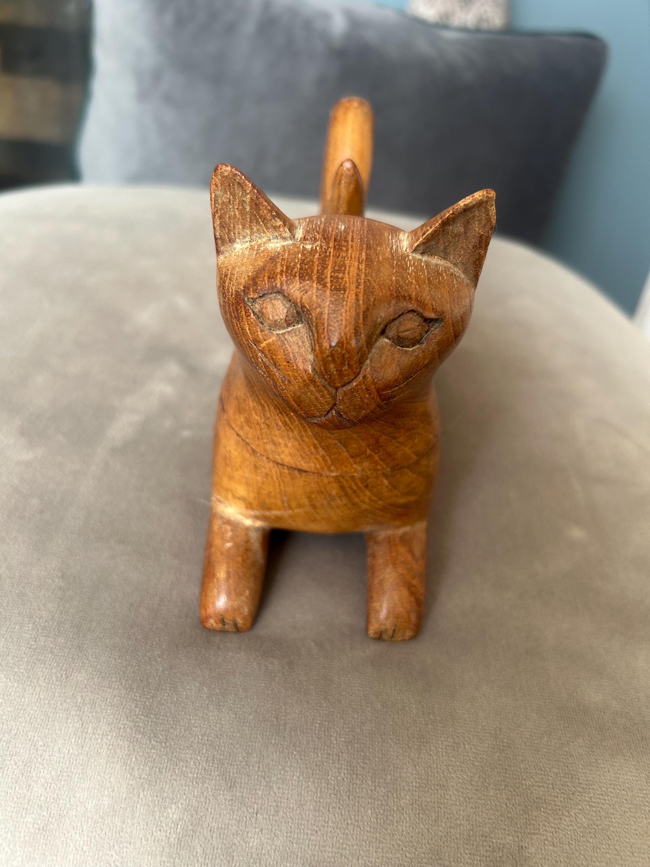 1900年代中期のヴィンテージ彫刻入り猫箱（Z） - Etsy 日本