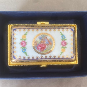 Regal Trinket Box (S)