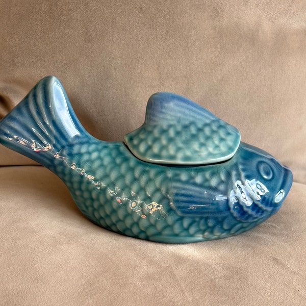 Vintage Olfaire Majollica Fish Tureen