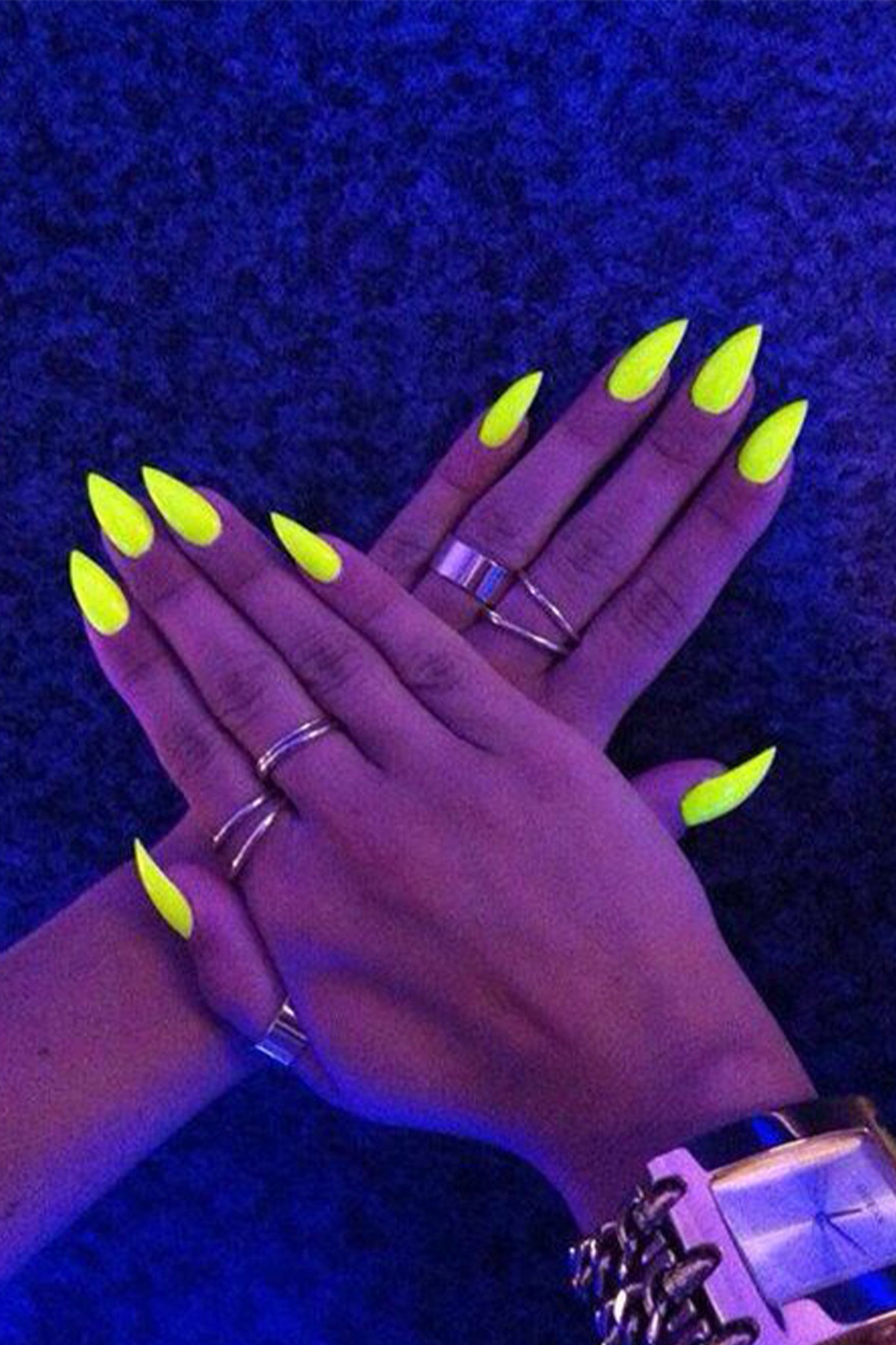 70 PCS Fluorescent Wall Collage Kit , Fluorescent Trendy Wall Collage