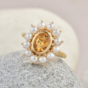 Madeira Citrine Pearl Ring: Sterling Silver November Birthstone
