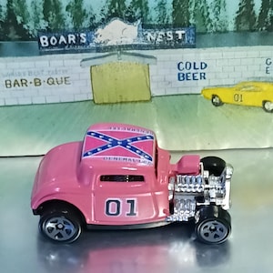 Dukes of Hazzard &#39;32 Ford Coupe: Custom Pink General Lee