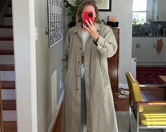 Vintage Classic Tan Trench Coat, Light Tan Trench, Oversized Vintage Classic Tan Trench Coat, Light Tan Trench, Oversized