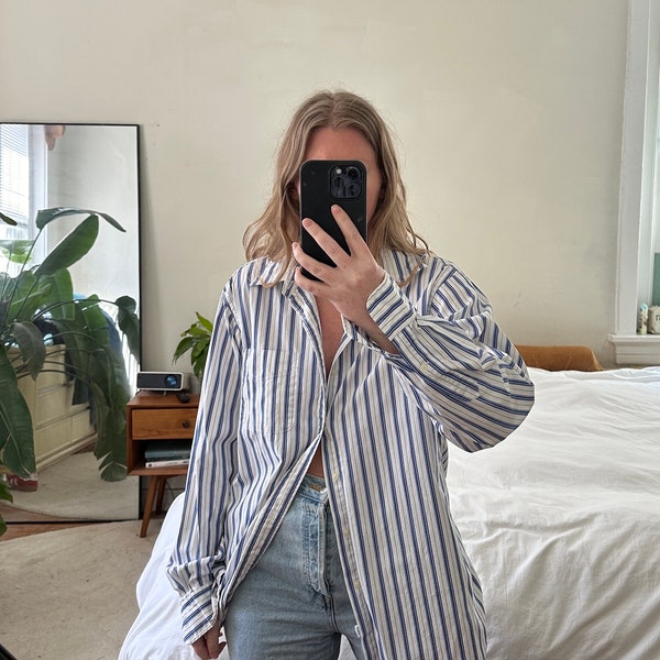 Ralph Lauren white and blue button down, blue striped shirt, Oversized striped shirt, boyfriend shirt, white striped shirt, NO PONY