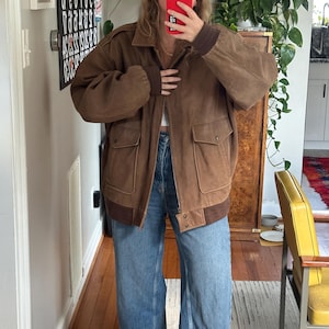 Vintage Brown Leather Bomber Jacket: Oversized 80s Retro Style