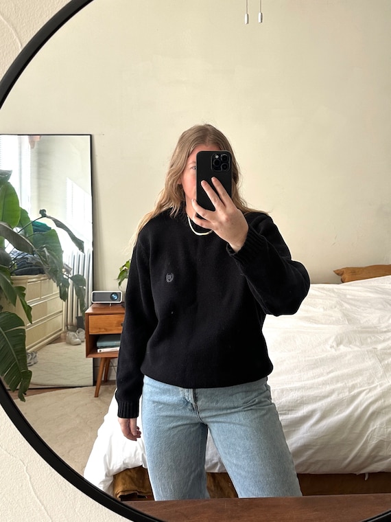 Black vintage sweater outlet