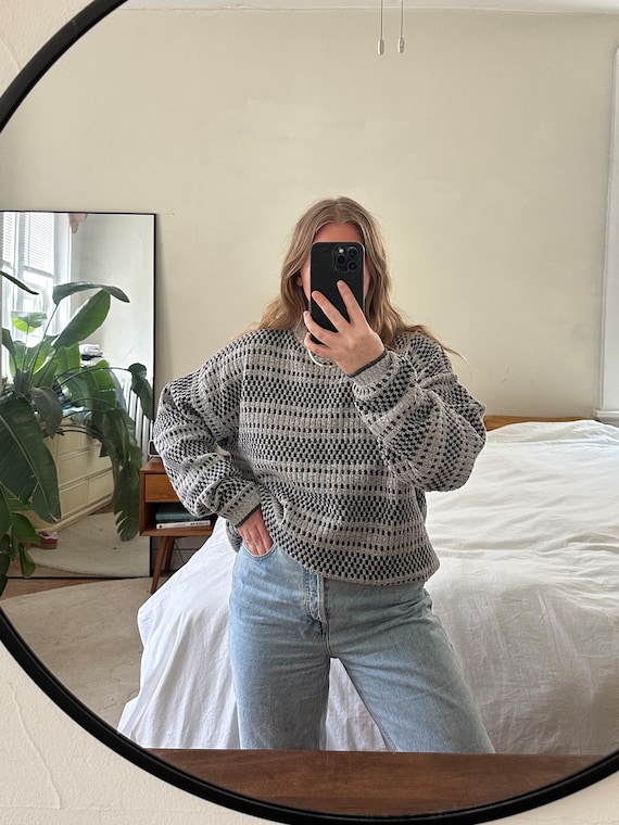 Vintage Patterned Gray Sweater, oversized light Gr