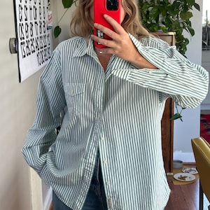 Vintage Ralph Lauren Green Striped Button-Down Shirt - Oversized 90s Fit