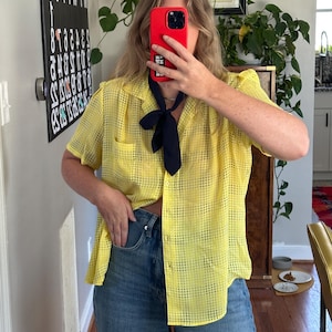 Vintage 80s yellow patterned short sleeve Shirt with neckerchief, oversized polka dot shirt, yellow shirt with detached belt
