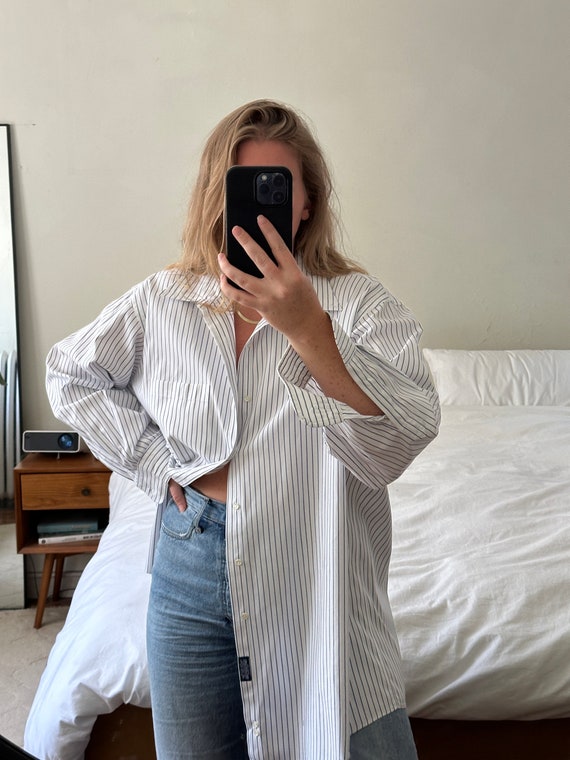 Vintage blue and white striped button down, Oversi