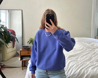 Vintage helllila Sweatshirt, übergroßes Immergrün-Sweatshirt, 90er Jahre, Vintage-Kleidung, Frottee-Sweatshirt, lila Pullover