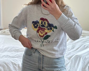 Vintage Pansies Graphic Sweatshirt: 90s Gray Crewneck