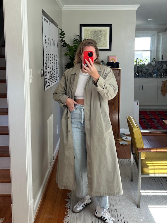 Vintage Classic Tan Trench Coat, Light Tan Trench, Oversized Vintage Classic Tan Trench Coat, Light Tan Trench, Oversized