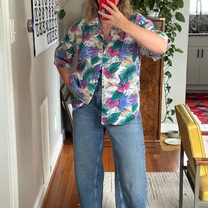 Vintage Floral Hawaiian Shirt: Oversized Short Sleeve Button Down