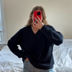 【archive】90s sullen navy V neck Knit 625CC944-1647-45BE-853F-