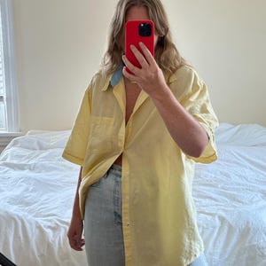Vintage Oversized yellow short sleeve button down, yellow linen shirt, boyfriend shirt, oversized yellow short sleeve shirt