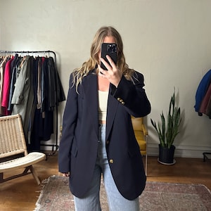 Vintage Navy Blazer, navy blue dad blazer, Oversized navy blazer, granddad blazer, boyfriend blazer