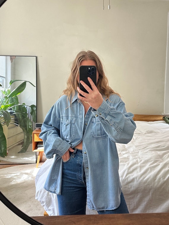 Vintage light denim Button Down, denim shirt, ove… - image 3