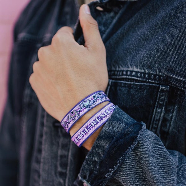 Love Remembers - Alzheimers - ZOX Elastic Bracelets - Uplifting and Motivating Stretch Wristbands, Reversible Accessory