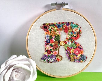 Custom letter embroidery hoop, Floral embroidery frame, Hand embroidery, Personalised embroidered initial, Nursery decor, Mother's Day gift