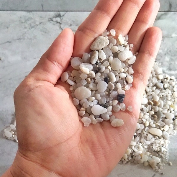 Artesian Pebble Natural Stones and smooth Gravel for Terrarium/ Aquarium/ Garden Decoration, Premium Freshwater Substrate, PRE-WASHED