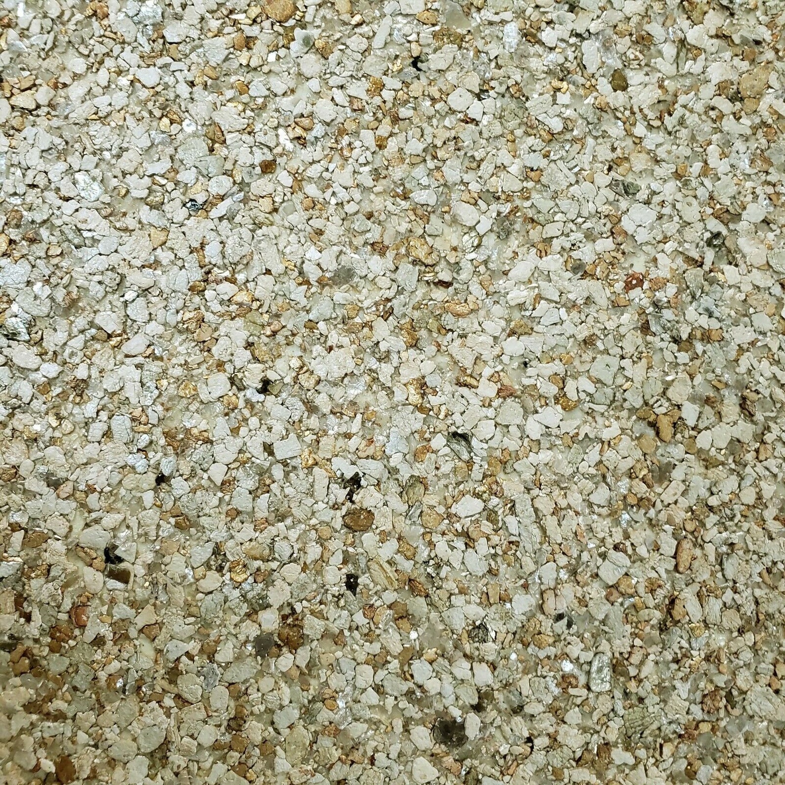 Beige Gold Metallic Big Chip Natural Real Mica Stone Textured Wallpaper ...