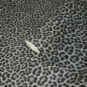 Wallpaper black silver glitter metallic leopard cheetah textured animal skin 3D