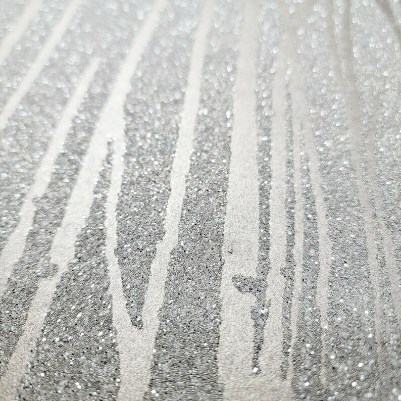 WM Zebra Lines Glassbeads Wallpaper – Champagne Beige Metallic Glitter – Modern 3D