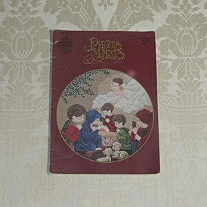 1982 Cross Stitch Pattern Book - Precious Moments – Lucky DeLuxe