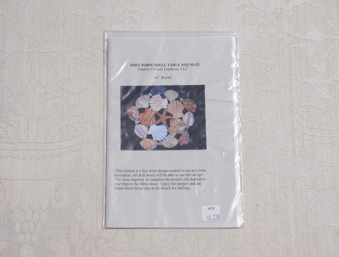 Quilted Nautical Beach Shell Table Runner Centerpiece Pattern 34" Round ...