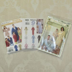 Vintage Y2K Unisex Hooded Family Bathrobe Child Adult Robe Pattern Lot 3pc