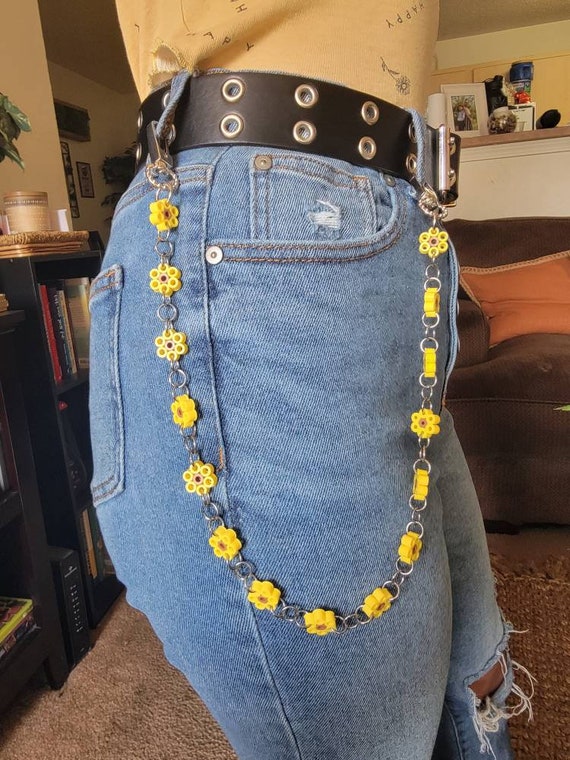 Sunflower Daisy Jean Chain Super Cute and Fun Perler Bead Daisy Jean Chains  22 Inches Long With Heavy Duty Jump Rings & Extra Flowers 