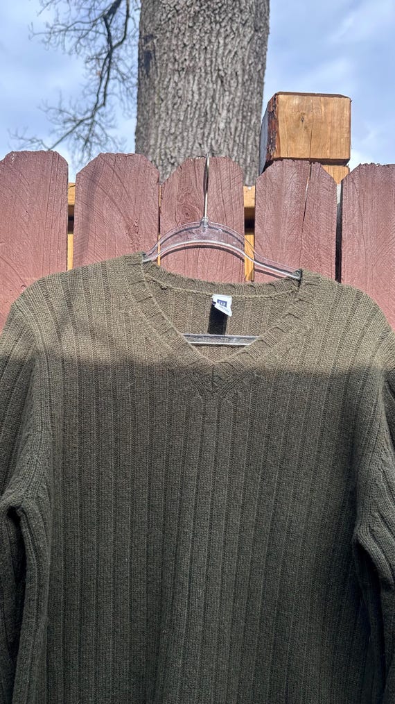 2000s Gap Sweater - image 2